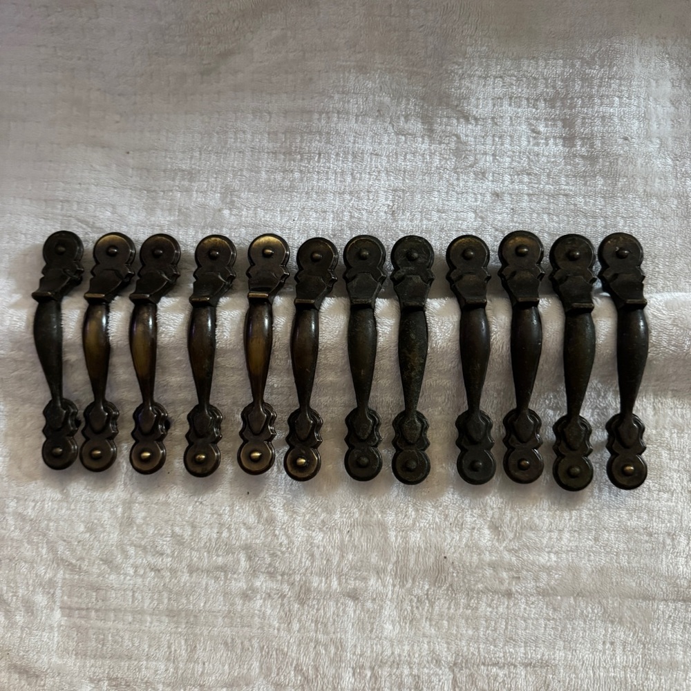 12 National‎ Lock FO-3831-001 Vertical Vintage Brass Door Cabinet Drawer Pulls